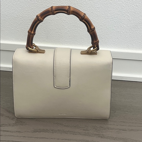 Gucci Dionysus White, Navy and Red Bamboo Top Handle Purse - Picture 3 of 8